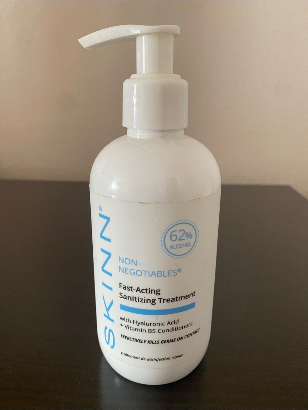 SKINN Fast-Acting Sanitizing Treatment Pump - With Hyaluronic Acid